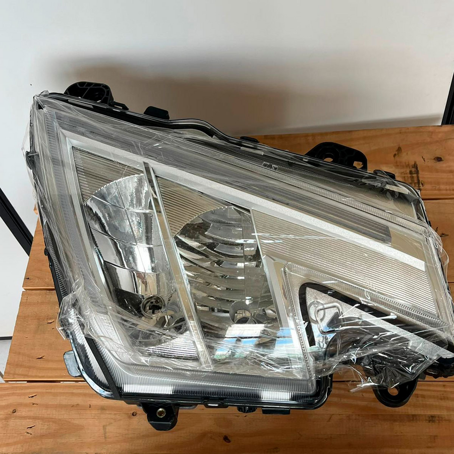 FAROL PRINCIPAL DO VOLVO FH5 APÓS 2021