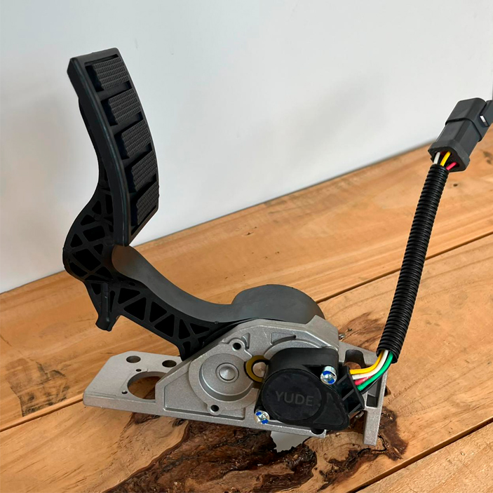 PEDAL ACELERADOR CAMINHÃO FH FM FMX VM